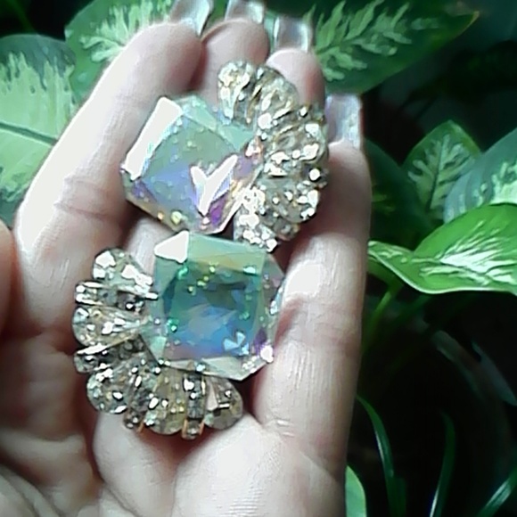 Crystals and Gold Clip ons-Shine Bright - Picture 4 of 8